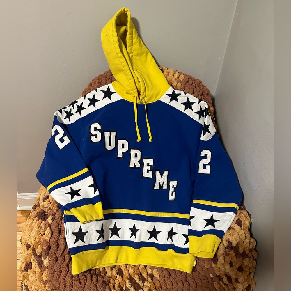 SUPREME HOCKEY HOODIE